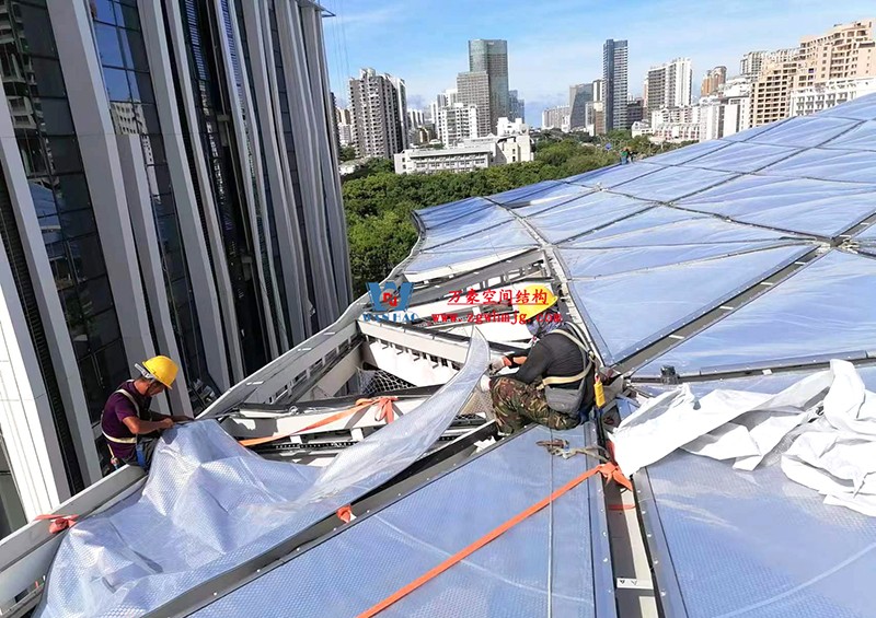 縱使烈日炎炎，腳步從未止歇！海南這個ETFE氣枕膜項目施工進(jìn)度有最新消息