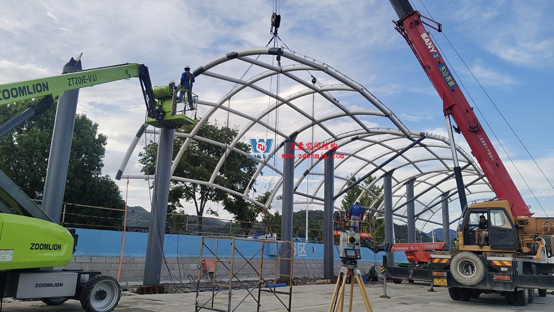 全面加速建設(shè)，創(chuàng)建優(yōu)質(zhì)精品工程