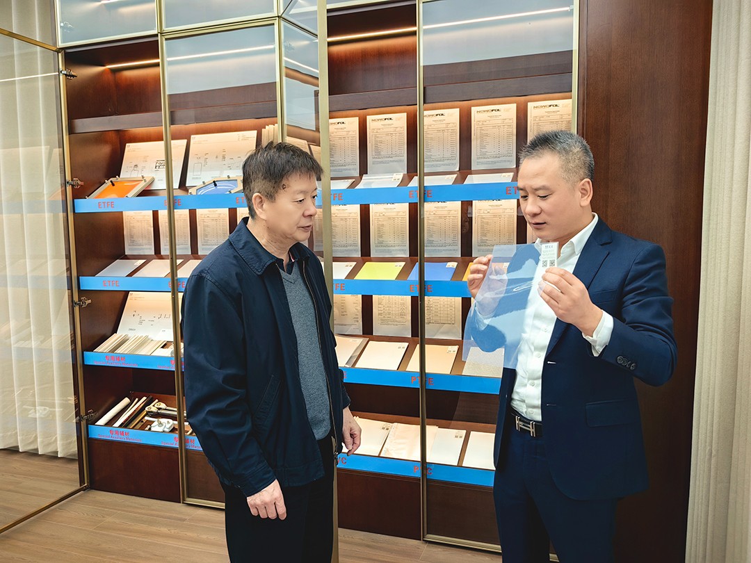 中國(guó)鋼結(jié)構(gòu)協(xié)會(huì)空間結(jié)構(gòu)分會(huì)領(lǐng)導(dǎo)專(zhuān)家一行蒞臨萬(wàn)豪考察指導(dǎo)工作 中國(guó)鋼結(jié)構(gòu)協(xié)會(huì)空間結(jié)構(gòu)分會(huì)領(lǐng)導(dǎo)專(zhuān)家一行蒞臨萬(wàn)豪考察指導(dǎo)工作