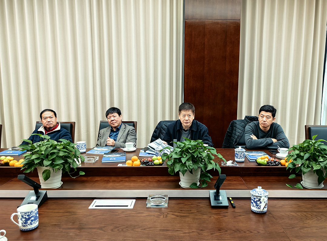 中國(guó)鋼結(jié)構(gòu)協(xié)會(huì)空間結(jié)構(gòu)分會(huì)領(lǐng)導(dǎo)專(zhuān)家一行蒞臨萬(wàn)豪考察指導(dǎo)工作